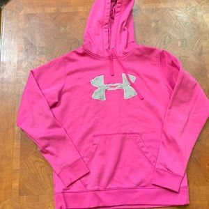 Women’s Under Armour hoodie. EUC. XL.